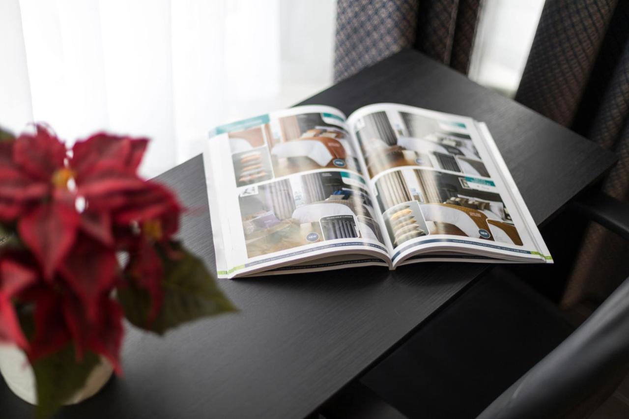 Oyo Orchid Apartments إيلفورد المظهر الخارجي الصورة